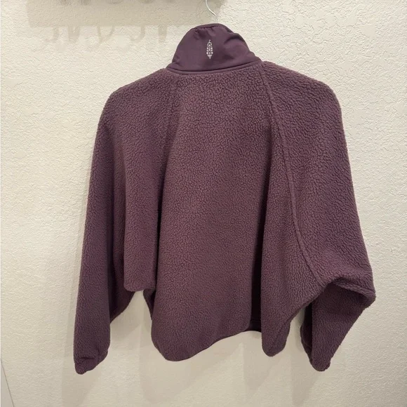 Free People Movement Hit the Slopes Jacket | Blackberry | Large - Picture 3 of 3